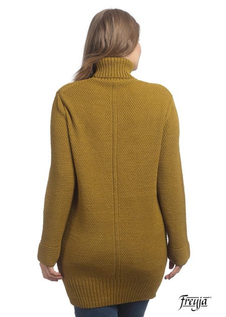 Длинный норвежский свитер с косам для девушек горчичный