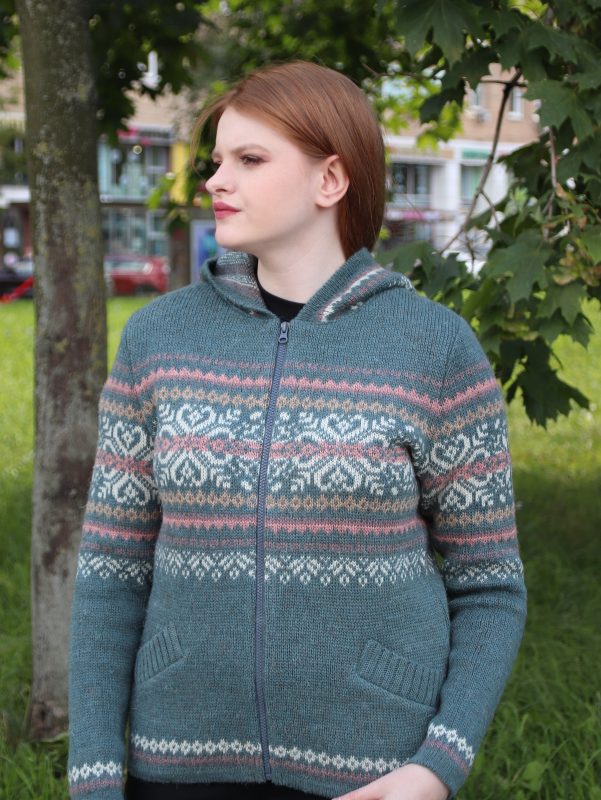 Кардиган вязаный женский