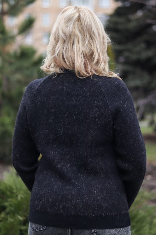 Джемпер шерстяной черный