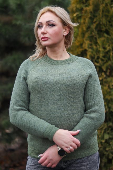 Джемпер шерстяной зеленый