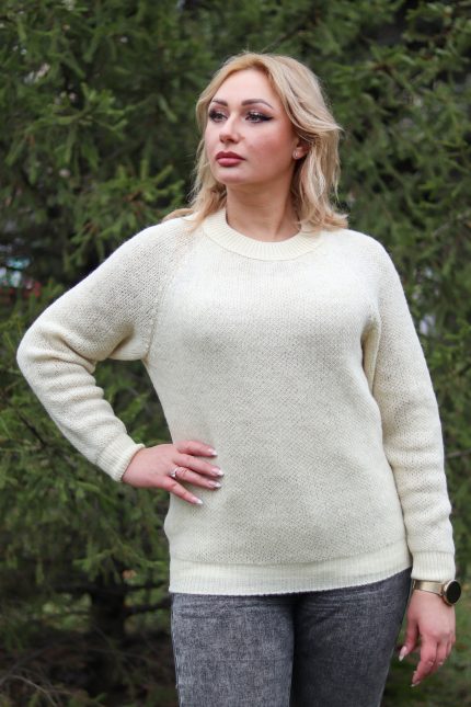 Джемпер шерстяной белый