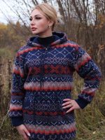 Жакет шерстяной с капюшоном