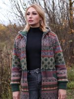 Жакет шерстяной с капюшоном Жакет шерстяной с капюшоном