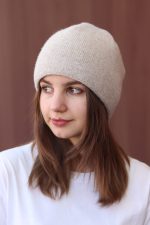 Шапка унисекс однотонная шерстяная Шапка унисекс однотонная шерстяная